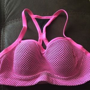 Victoria’s Secret VSX Sports bra